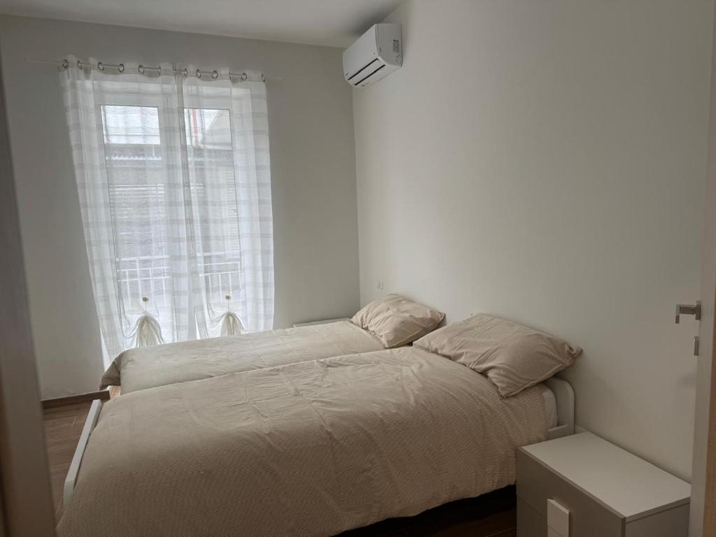 Bagno moderno con doccia